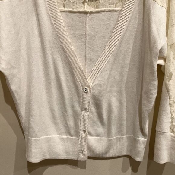 American Eagle  Cream Lace Inset Cardigan - Picture 9 of 11